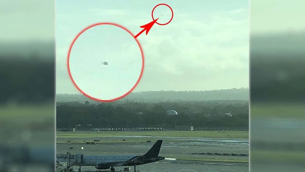 Drone expert confirms that multiple UFOs are to blame for the shutdown of Gatwick Airport